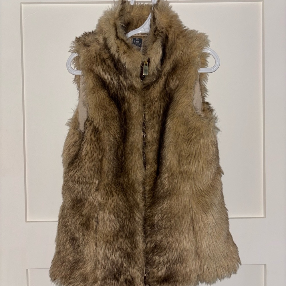 Zara Girls Faux Fur Vest in Brown